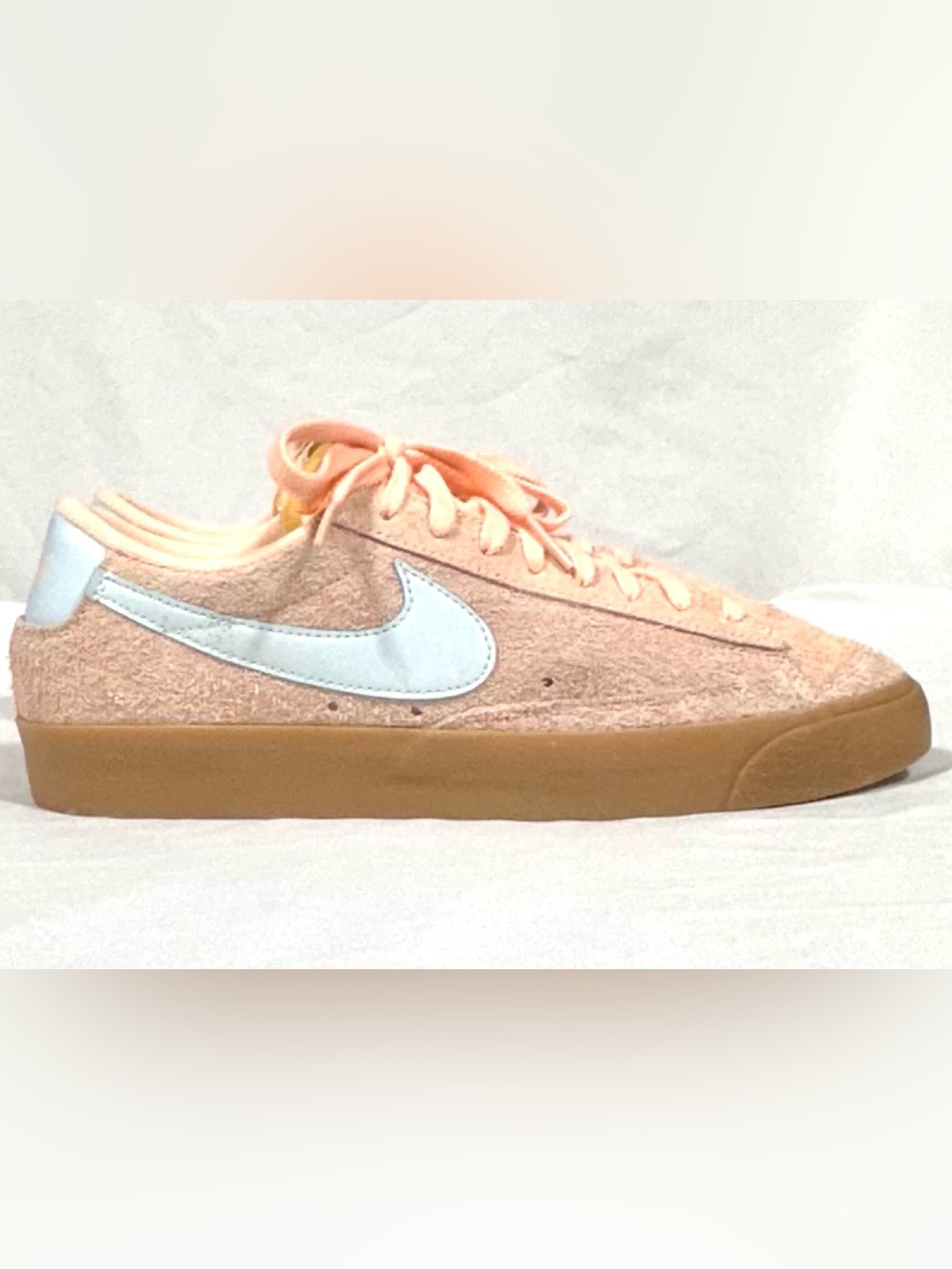 Nike Blazer Low Platform Suede Sneakers Peach & Blue Gum Sole Women’s 10 - Picture 3 of 15